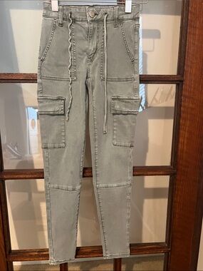 American Eagle Outfitters Sage Green Cargo Skinny Jeans